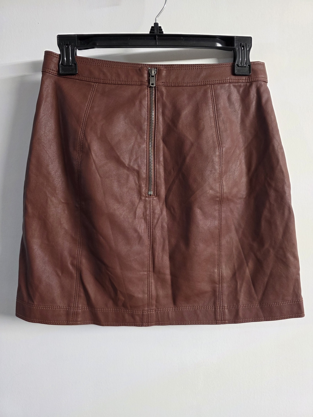 Abercrombie & Fitch Brown Faux Leather Mini Skirt with Front Zip. Size S